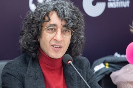 تورج اصلانی جایزه کارگردان نوگرای جشنواره بین‌المللی فیلم «جاده ابریشم» چین را گرفت