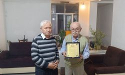 ناوەندی ماملێ لەوحی ڕێزلێنانی پێشکه‌ش به‌ مامۆستا سووتاو کرد